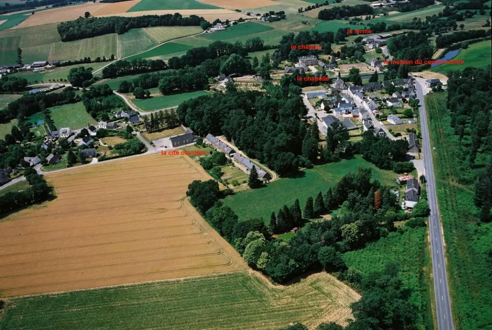 Foto de Château des Forges de Lanouee - POP Plateforme Ouverte du Patrimoine / Base Mérimée - © Ministère de la Culture (France), Direction Régionale des Affaires Culturelles de Bretagne – Tous droits réservés