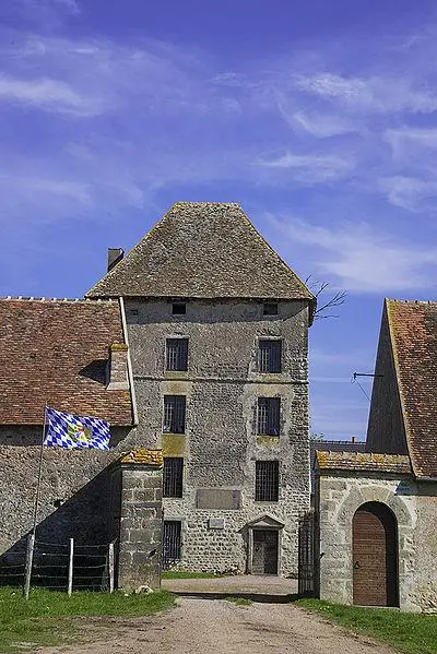 Foto de Tour Vauban - MRevillon - © Creative Commons (https://creativecommons.org/licenses/by-sa/4.0/deed.fr)