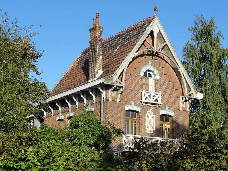 Foto von Ehemalige Haushaltsschule im Distrikt Arenberg - Jérémy Jännick - © Creative Commons (https://creativecommons.org/licenses/by-sa/4.0/deed.fr)