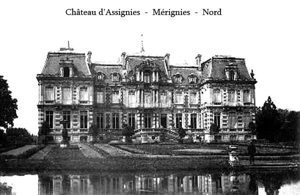 Foto von Zuweist Château dit le Petit Rouge - Sdo216 - © Creative Commons (https://creativecommons.org/licenses/by-sa/4.0/deed.fr)