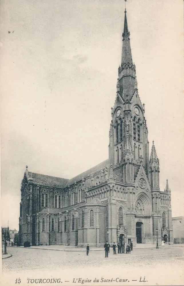 Foto von Kirche des heiligen Herzens - Sous licence Creative Commons (https://creativecommons.org/licenses/by-sa/4.0/deed.fr) - Par Chaumot - © Creative Commons (https://creativecommons.org/licenses/by-sa/4.0/deed.fr)