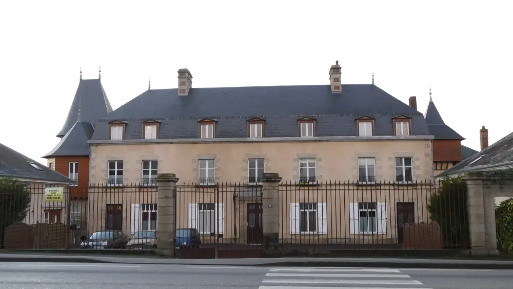 Foto von Heim - Sous licence Creative Commons (https://creativecommons.org/licenses/by-sa/4.0/deed.fr) - Par Peter17 - © Creative Commons (https://creativecommons.org/licenses/by-sa/4.0/deed.fr)