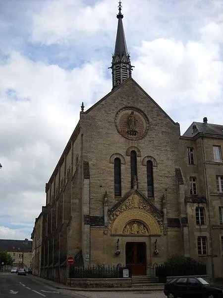 Foto von Kapelle der makellosen Empfängnis - Benjism89 - © Creative Commons (https://creativecommons.org/licenses/by-sa/4.0/deed.fr)