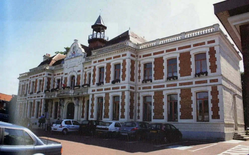 Foto di Municipio - POP Plateforme Ouverte du Patrimoine / Base Mérimée - © Ministère de la Culture (France), Médiathèque du patrimoine et de la photographie, Tous droits réservés 