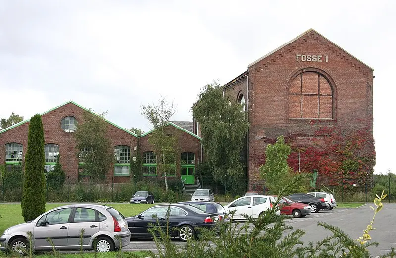 Foto de Antiguo tanque del pozo N ° 1 de la Compañía de las Minas de Vicoigne-Noieux-DroCourt - Jean-Michel62 - © Creative Commons (https://creativecommons.org/licenses/by-sa/4.0/deed.fr)