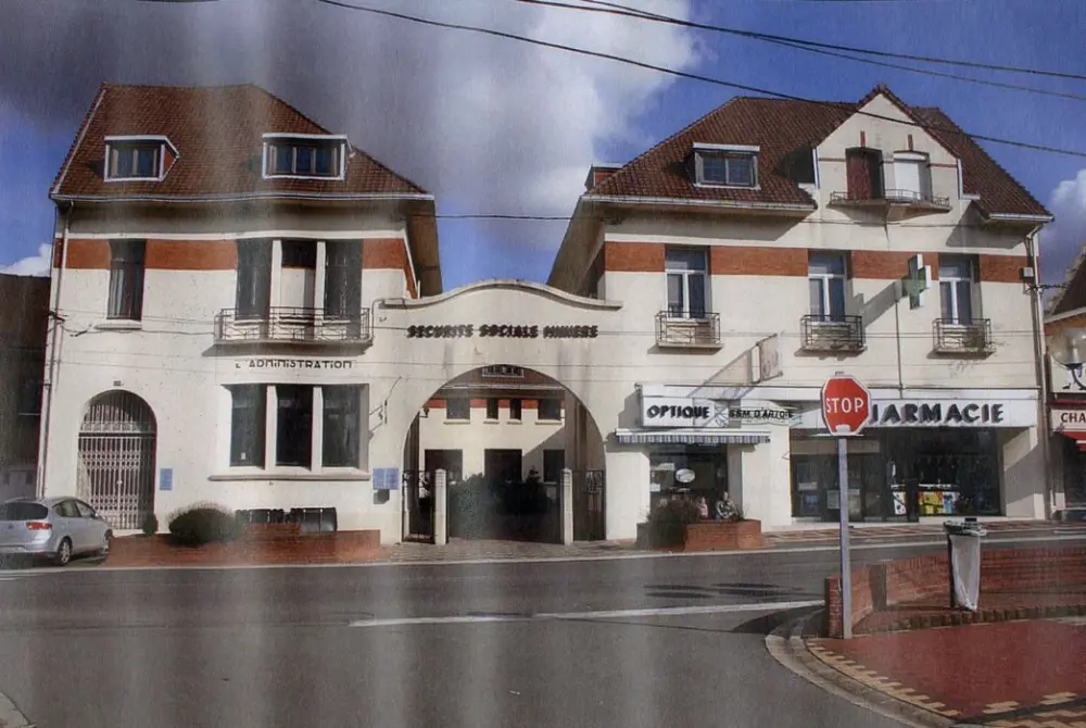 Foto de Ex farmacia central de la compañía Vicoigne-Noieux-Drocourt Mines Company - POP Plateforme Ouverte du Patrimoine / Base Mérimée - © Ministère de la Culture (France), Médiathèque du patrimoine et de la photographie, Tous droits réservés 