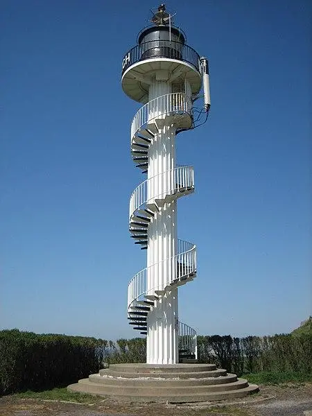 Foto de Pointe d'Alprech Lighthouse, ubicado al final de Rue du Cap - Jose du portel - © Creative Commons (https://creativecommons.org/licenses/by-sa/4.0/deed.fr)