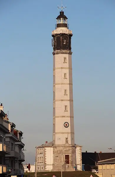 Foto von Calais Lighthouse - Lionel Allorge - © Creative Commons (https://creativecommons.org/licenses/by-sa/4.0/deed.fr)