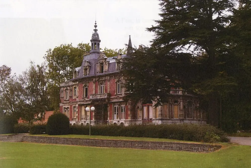Picture of Westhove castle - POP Plateforme Ouverte du Patrimoine / Base Mérimée - © Ministère de la Culture (France), Médiathèque du patrimoine et de la photographie, tous droits réservés