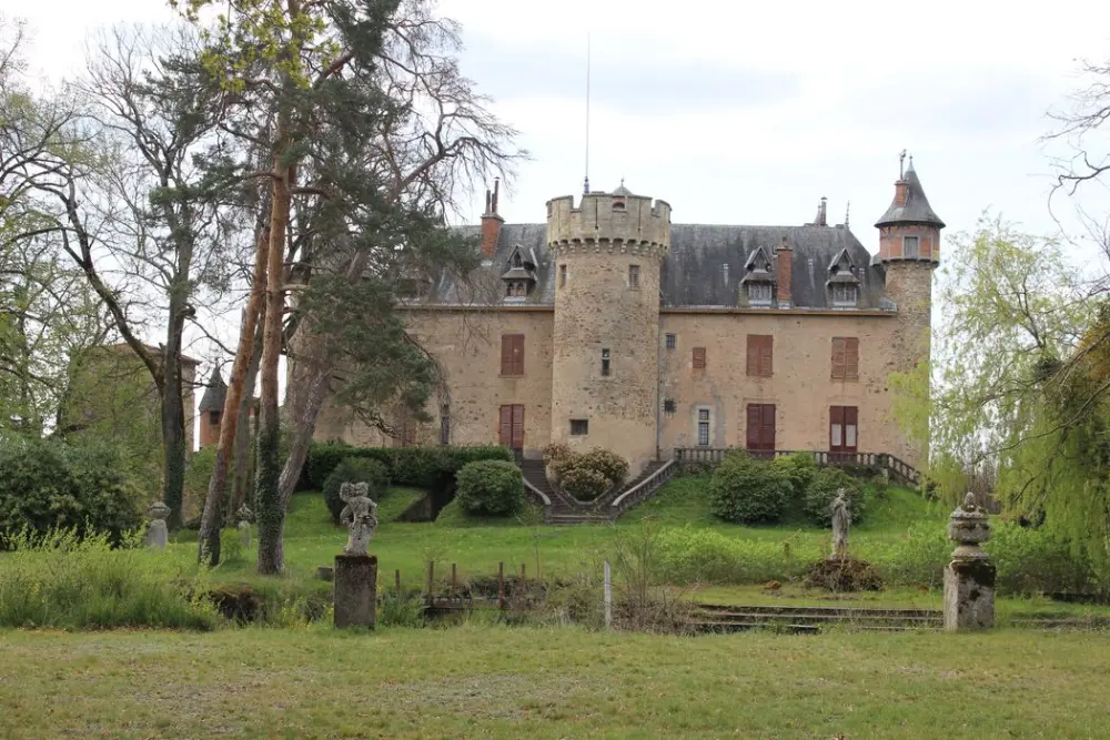 Foto von Schloss von La Garde - POP Plateforme Ouverte du Patrimoine / Base Mérimée - © Ministère de la Culture (France), Médiathèque du patrimoine et de la photographie, diffusion RMN-GP