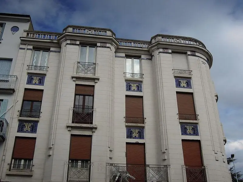 Foto de Edificio - PJ Fontfrède - © Creative Commons (https://creativecommons.org/licenses/by-sa/4.0/deed.fr)