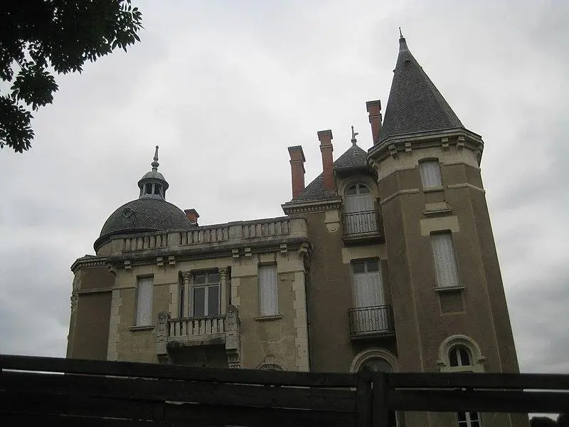 Foto von "Villa" das Paradou "" - Sylenius - © Creative Commons (https://creativecommons.org/licenses/by-sa/4.0/deed.fr)