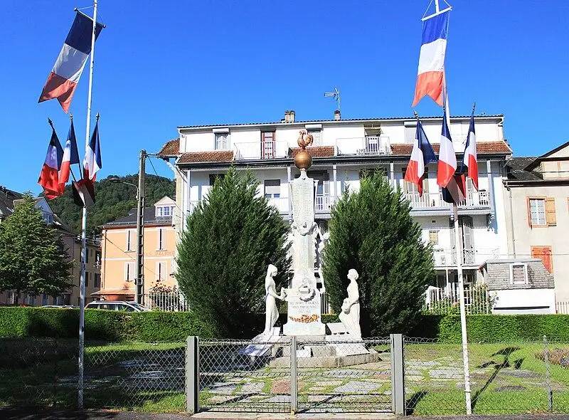 Foto von Toter Denkmal - Sotos - © Creative Commons (https://creativecommons.org/licenses/by-sa/4.0/deed.fr)