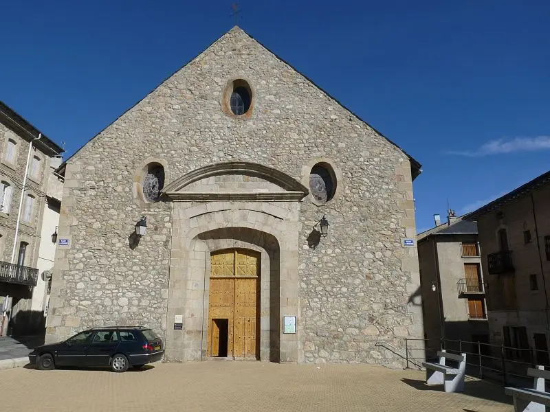 Foto von Saint-Louis Parish Church in der Stadt - Jack ma - © Creative Commons (https://creativecommons.org/licenses/by-sa/4.0/deed.fr)