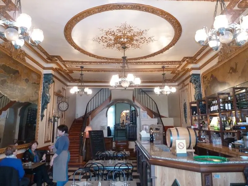 Foto von Café de la Lodge - POP Plateforme Ouverte du Patrimoine / Base Mérimée - © Ministère de la Culture (France), Direction régionale des affaires culturelles d’Occitanie – Tous droits réservés