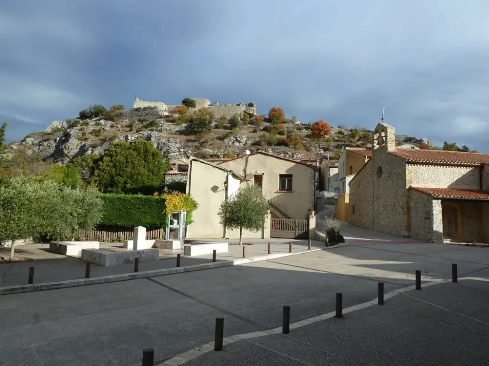 Foto von Überreste von Château Saint-Pierre de Fenouillet - POP Plateforme Ouverte du Patrimoine / Base Mérimée - © Ministère de la Culture (France), Direction régionale des affaires culturelles d’Occitanie – Tous droits réservés