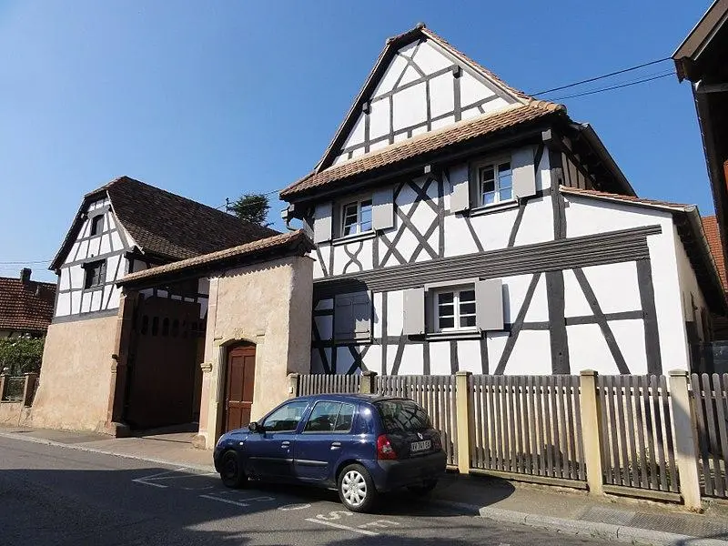 Foto von Bauernhof - © Ralph Hammann - Wikimedia Commons - © Creative Commons (https://creativecommons.org/licenses/by-sa/4.0/deed.fr)