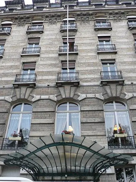 Foto von Ehemaliger Hotel Terminus, aktuelles "Grand Hotel Mercure Château Perrache" - Alexmar983 - © Creative Commons (https://creativecommons.org/licenses/by-sa/4.0/deed.fr)
