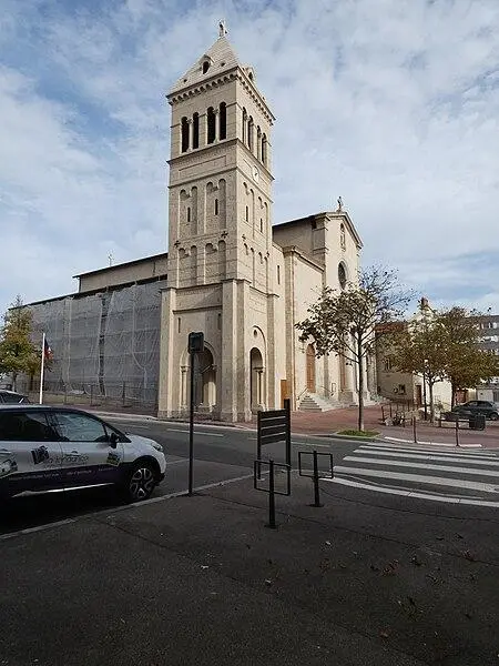 Foto von Sainte-Foy-Kirche - Romainbehar - © Creative Commons (https://creativecommons.org/licenses/by-sa/4.0/deed.fr)