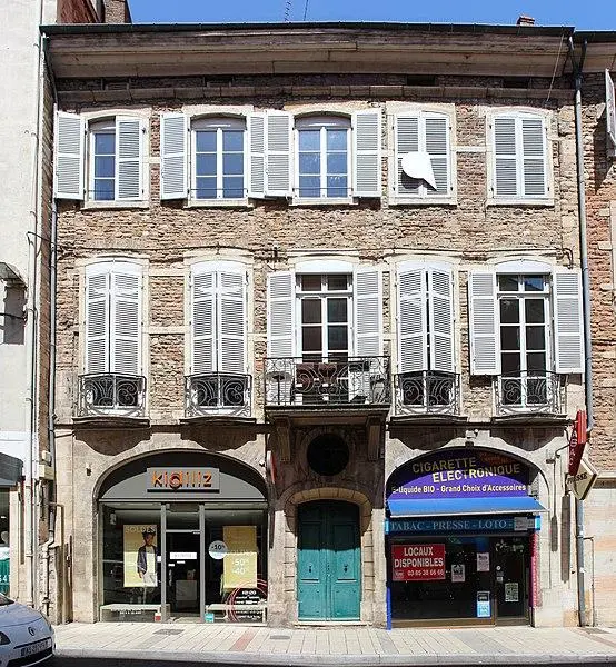 Photo de Maison - Chabe01 - © Creative Commons (https://creativecommons.org/licenses/by-sa/4.0/deed.fr)
