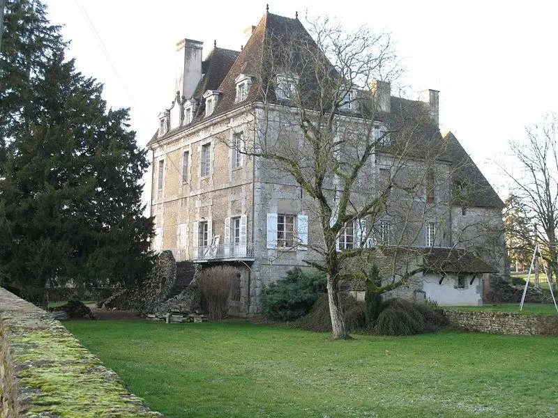 Foto von Chamilly Castle - PHILDIC - © Creative Commons (https://creativecommons.org/licenses/by-sa/4.0/deed.fr)