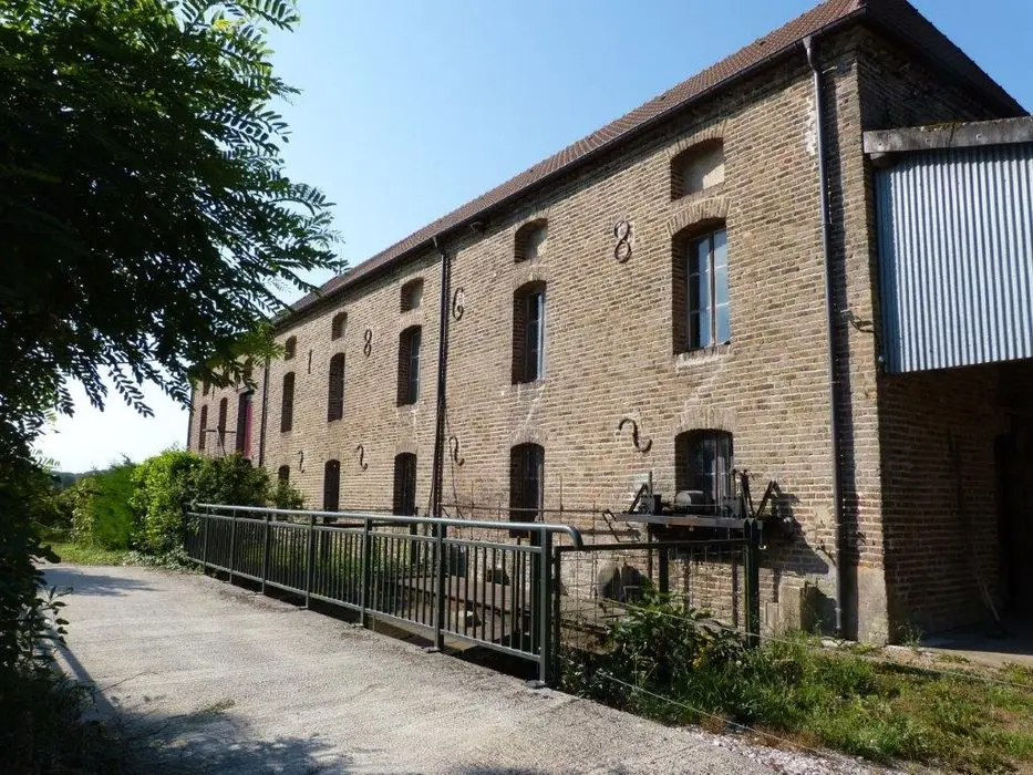 Foto von Clémencey Mill - POP Plateforme Ouverte du Patrimoine / Base Mérimée - © Ministère de la Culture (France), Direction Régionale des Affaires Culturelles de Bourgogne-Franche-Comté – Tous droits réservés 