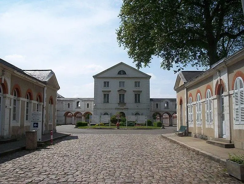 Foto von Ehemaliges Insane Asylum - Trowa Barton - © Creative Commons (https://creativecommons.org/licenses/by-sa/4.0/deed.fr)