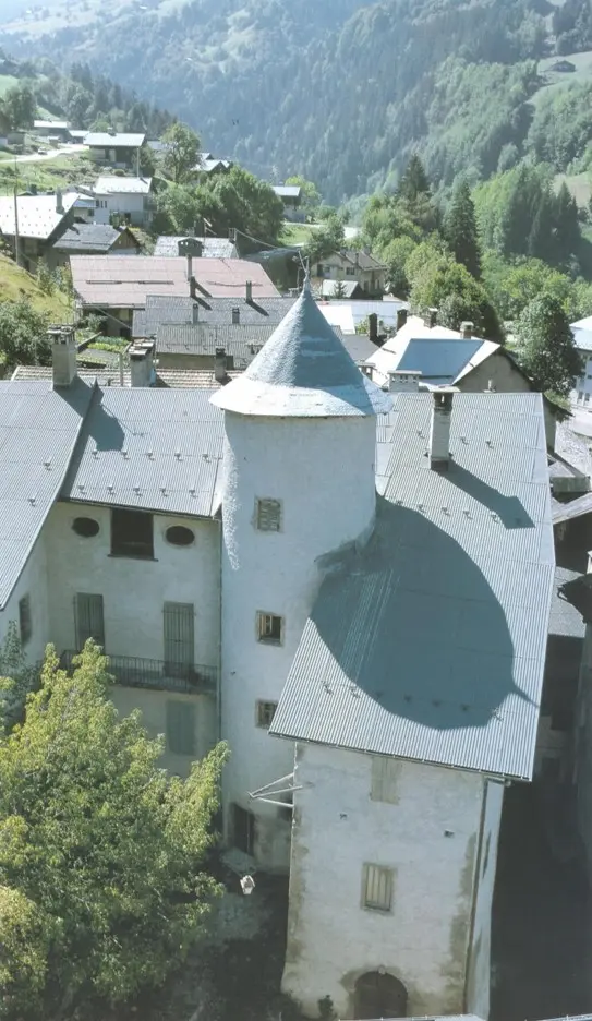 Foto von Weißes Haushaus - POP Plateforme Ouverte du Patrimoine / Base Mérimée - © Ministère de la Culture (France), Direction Régionale des Affaires Culturelles d’Auvergne-Rhône-Alpes – Tous droits réservés