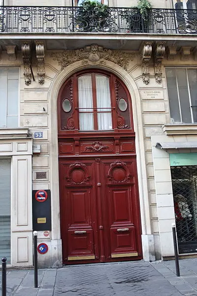 Foto di Edificio - Reinhardhauke - © Creative Commons (https://creativecommons.org/licenses/by-sa/4.0/deed.fr)