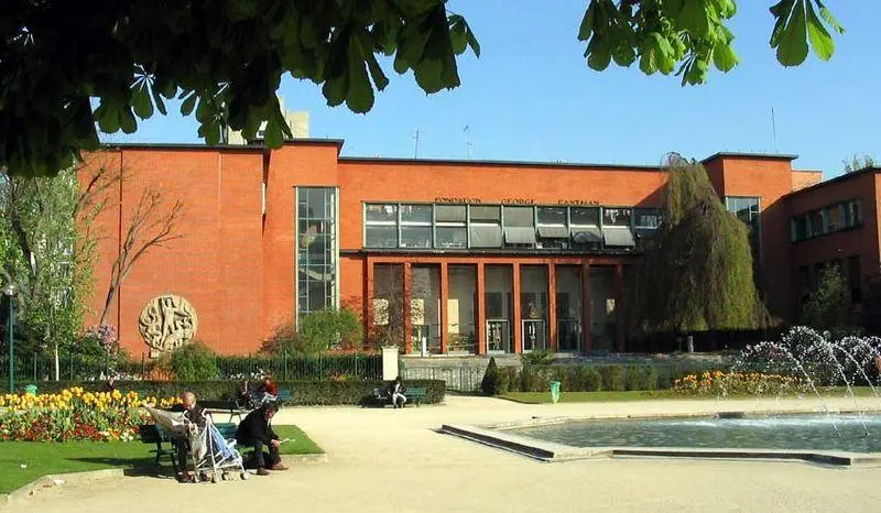 Photo de Institut dentaire George Eastman - Mbzt - © Creative Commons (https://creativecommons.org/licenses/by-sa/4.0/deed.fr)