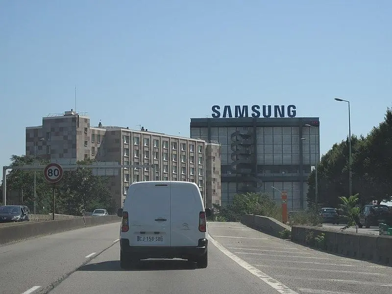 Picture of University International City: Avicenne Foundation - Tangopaso - © Creative Commons (https://creativecommons.org/licenses/by-sa/4.0/deed.fr)