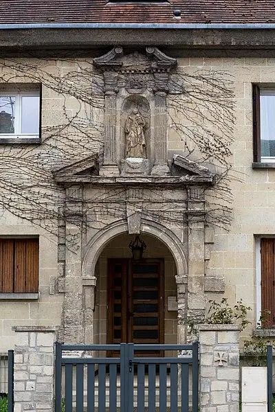 Picture of Former Augustine Convent - Pymouss - © Creative Commons (https://creativecommons.org/licenses/by-sa/4.0/deed.fr)