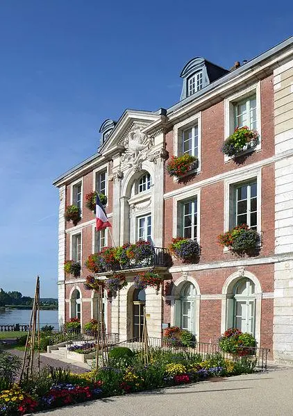 Picture of Former house of Caumont, currently town hall - Pline - © Creative Commons (https://creativecommons.org/licenses/by-sa/4.0/deed.fr)