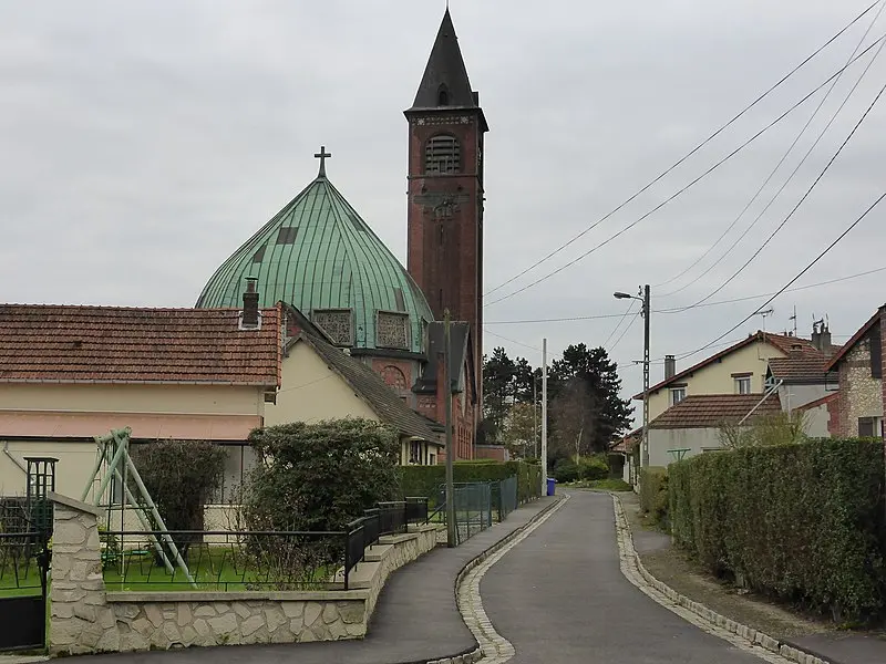 Foto von Saint-Jean-Eeus-Pfarrkirche - jsmaur - © Creative Commons (https://creativecommons.org/licenses/by-sa/4.0/deed.fr)