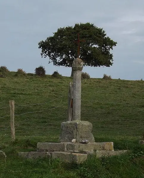 Picture of Cross of Chemin de Notre-Dame du Val - Lithos78 - © Creative Commons (https://creativecommons.org/licenses/by-sa/4.0/deed.fr)