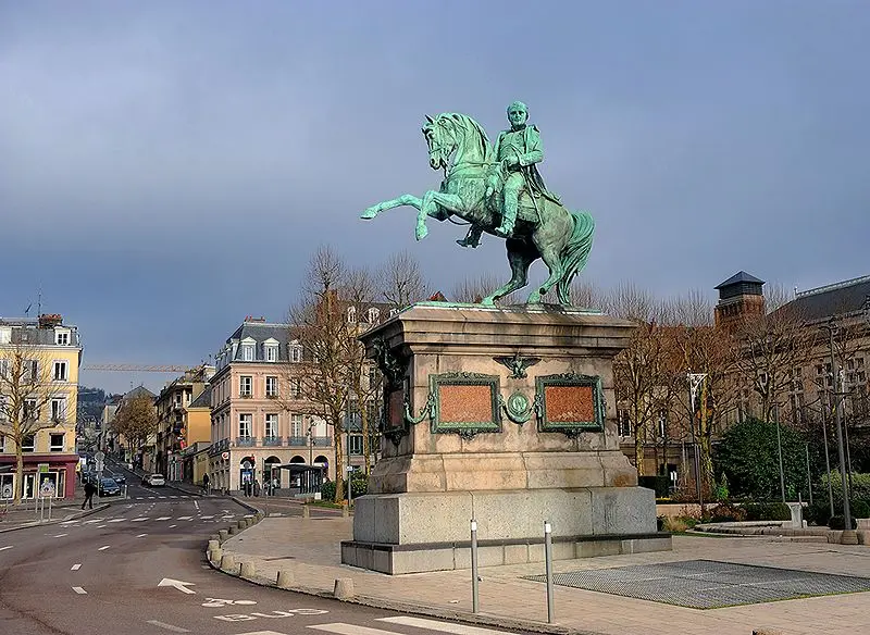 Foto di Monumento a Napoleone I - Валерий Дед - © Creative Commons (https://creativecommons.org/licenses/by-sa/4.0/deed.fr)