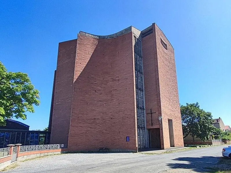 Foto di Notre-Dame Du Breuil Church - Unagi.xyz72 - © Creative Commons (https://creativecommons.org/licenses/by-sa/4.0/deed.fr)