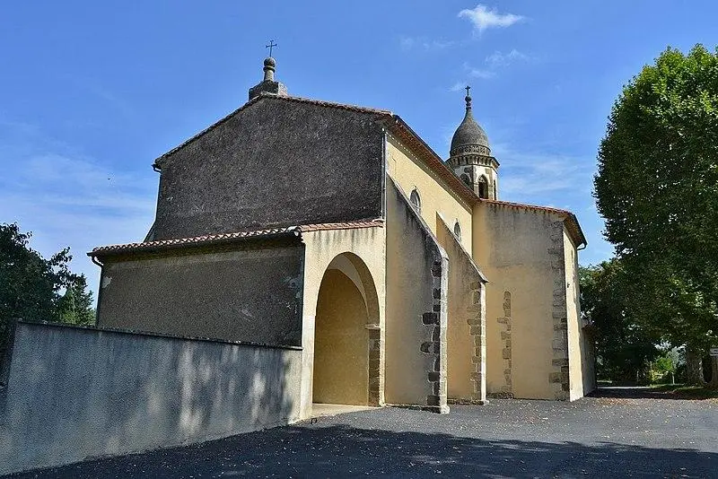 Foto di Chiesa parrocchiale di Saint-Pierre - Bastien marie-françoise - © Creative Commons (https://creativecommons.org/licenses/by-sa/4.0/deed.fr)