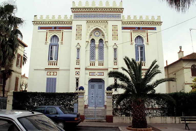 Foto di Villa tunisina - POP Plateforme Ouverte du Patrimoine / Base Mérimée - © Monuments historiques, 1999