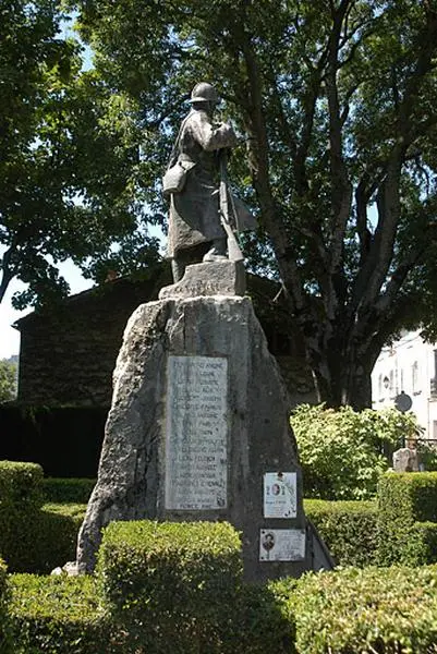 Foto di War War Memorial nel 1914-1918 - POP Plateforme Ouverte du Patrimoine / Base Mérimée - © Monuments historiques