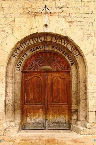 Picture of Saint-Pierre parish church - Rémi Jouan - © Creative Commons (https://creativecommons.org/licenses/by-sa/4.0/deed.fr)