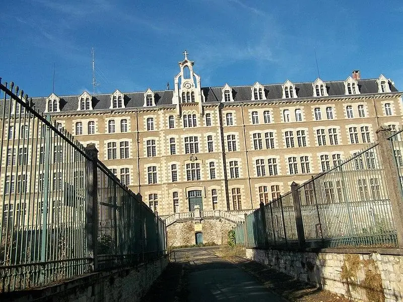Picture of Private Lycée des Feuillants - Georg.04 - © Creative Commons (https://creativecommons.org/licenses/by-sa/4.0/deed.fr)