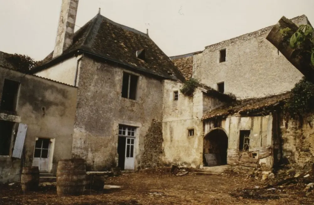 Foto di Castello - POP Plateforme Ouverte du Patrimoine / Base Mérimée - © Ministère de la Culture (France), Médiathèque du patrimoine et de la photographie, tous droits réservés