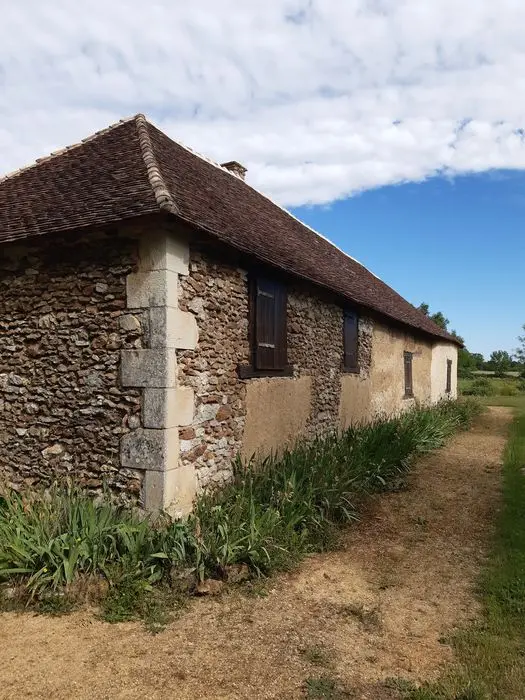 Foto di House N ° 6 della linea Acadian - POP Plateforme Ouverte du Patrimoine / Base Mérimée - © Ministère de la Culture (France), Direction Régionale des Affaires Culturelles de Nouvelle-Aquitaine – Tous droits réservés 