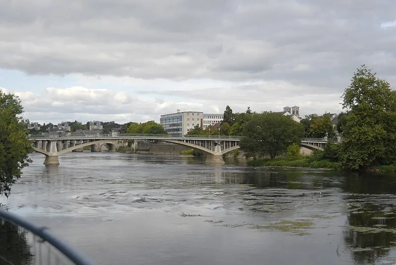 Foto de Puente Camille-de-HOGUES - Jean-Marie Vugnon - © Creative Commons (https://creativecommons.org/licenses/by-sa/4.0/deed.fr)