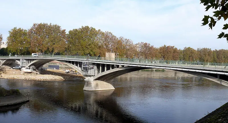 Foto de Puente Camille-de-HOGUES - MOSSOT - © Creative Commons (https://creativecommons.org/licenses/by-sa/4.0/deed.fr)