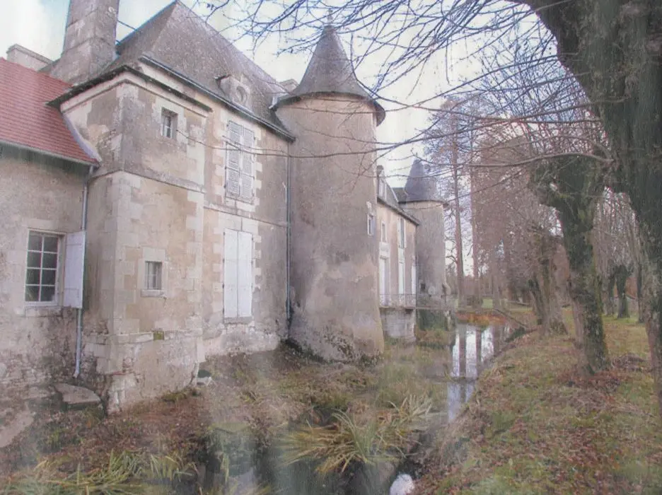 Picture of Castle of Habin or Abin - POP Plateforme Ouverte du Patrimoine / Base Mérimée - © Ministère de la Culture (France), Médiathèque du patrimoine et de la photographie, tous droits réservés
