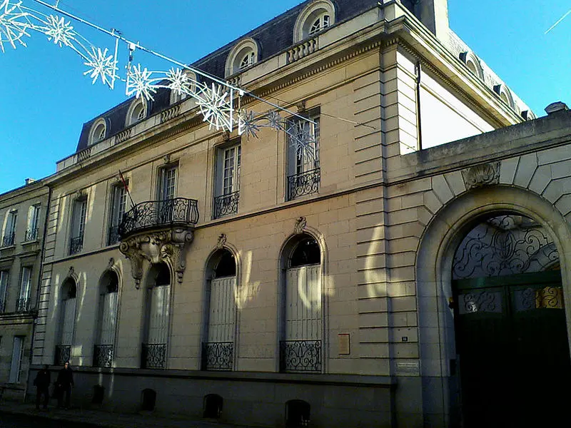 Picture of Former Gilbert hotel, current Administrative Court of Poitiers - Danielclauzier - © Creative Commons (https://creativecommons.org/licenses/by-sa/4.0/deed.fr)