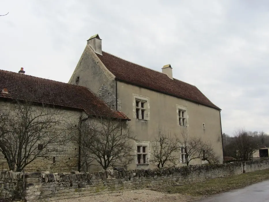 Foto von Haus in Saint-Vinnemer - POP Plateforme Ouverte du Patrimoine / Base Mérimée - © Ministère de la Culture (France), Direction régionale des affaires culturelles de Bourgogne-Franche-Comté – Diffusion restreinte