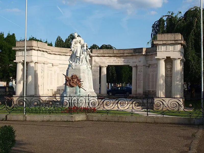 Foto von Erinnerungen an die Arrondissement von Sens - François GOGLINS - © Creative Commons (https://creativecommons.org/licenses/by-sa/4.0/deed.fr)